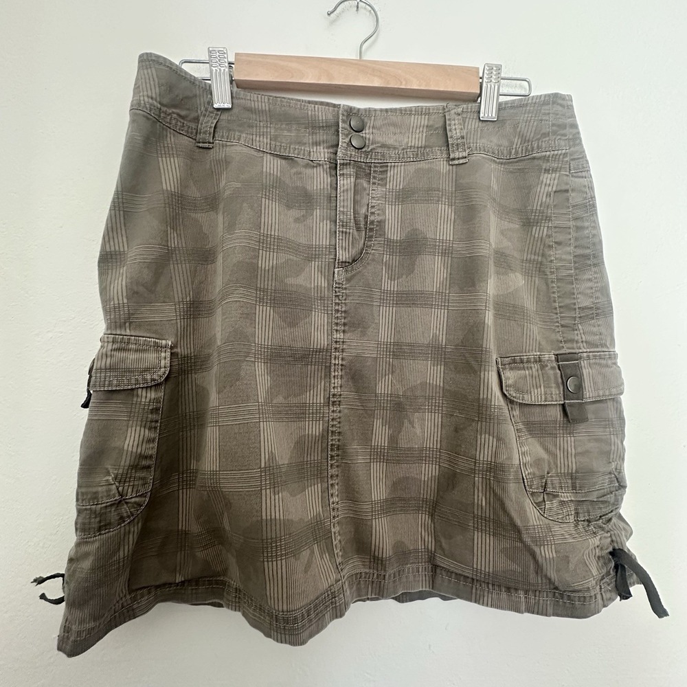Kuhl Katerina Skirt Womens Sz 6 Brown Plaid Camo Utility Gorpcore Hiking Travel - Picture 2 of 10